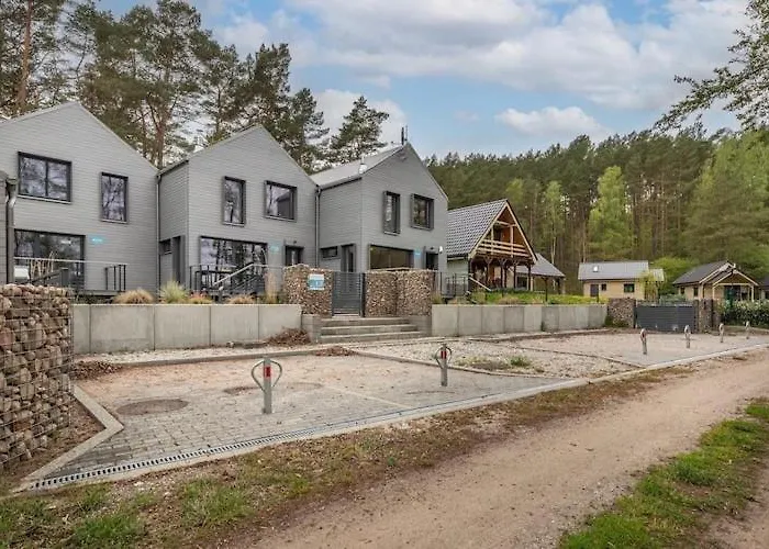 Сasa de vacaciones By Wise Ka With Sauna Wisełka